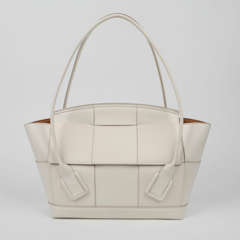 BOTTEGA VENETA 中型 Arco 托特單肩包 598244-1