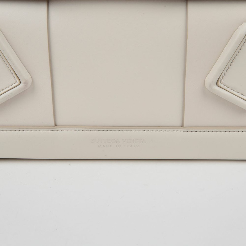 BOTTEGA VENETA 中型 Arco 托特單肩包 598244-2