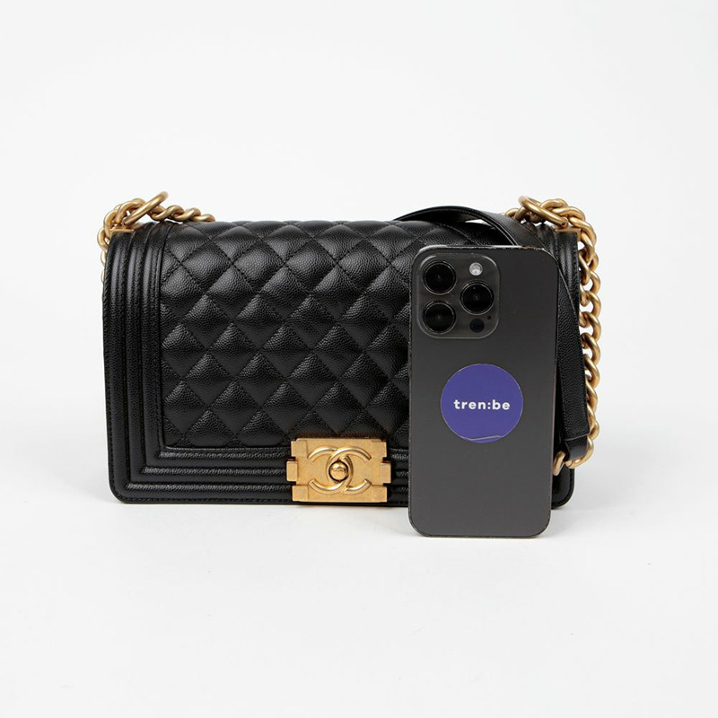 CHANEL Caviar Skin Boy 中型單肩包 A67086-6