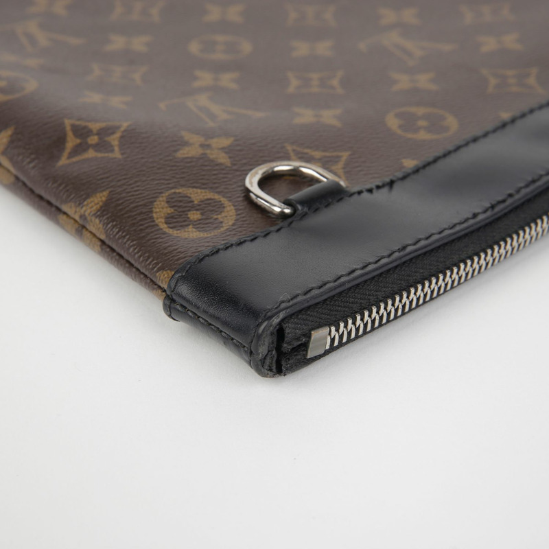 LOUIS VUITTON M69411 Discovery Pochette GM 手拿包-8