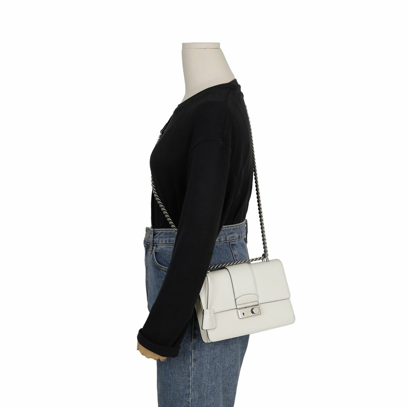 PRADA 1BD034 掛鎖鏈條單肩斜背包-11