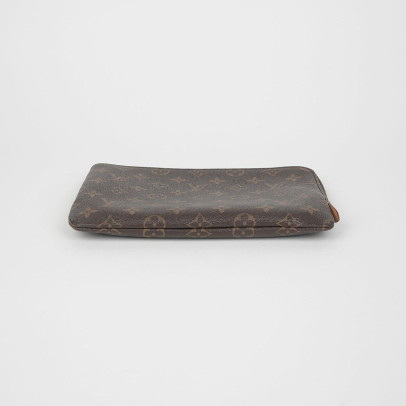 LOUIS VUITTON Etui Voyage PM 手拿包 M44500-4