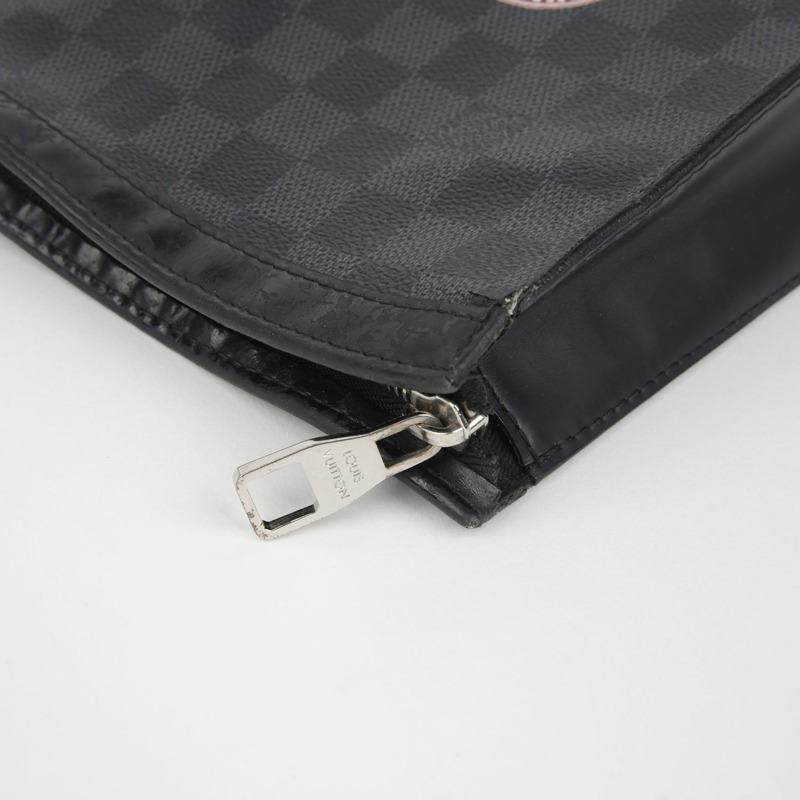LOUIS VUITTON N64442 Damier Graphite 手拿包 Voyage-8