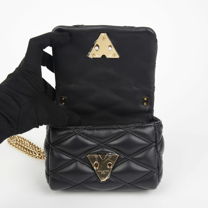 LOUIS VUITTON M23625 Pico GO-14 斜背包-7
