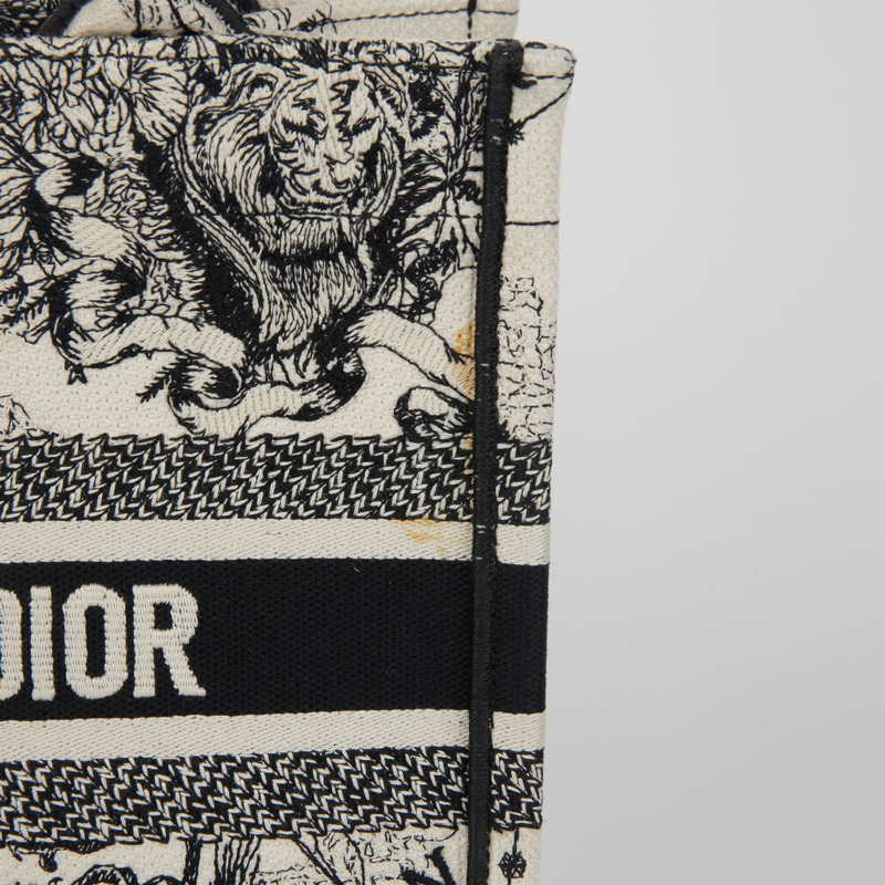 DIOR M1265ZRHZ North Tote 十二生肖刺繡小號手提包-2