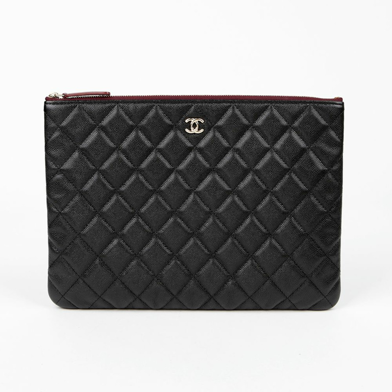CHANEL Caviar Skin 經典新款中型手拿包 A82545-1