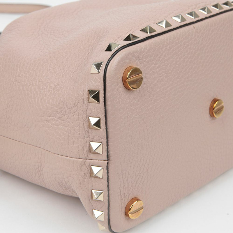 VALENTINO Rockstud 水桶托特單肩包-8