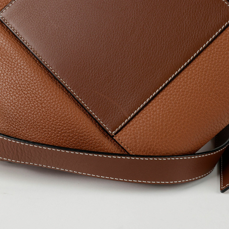 LOEWE 387.41.S35 Hammock Skoll 托特單肩包-7