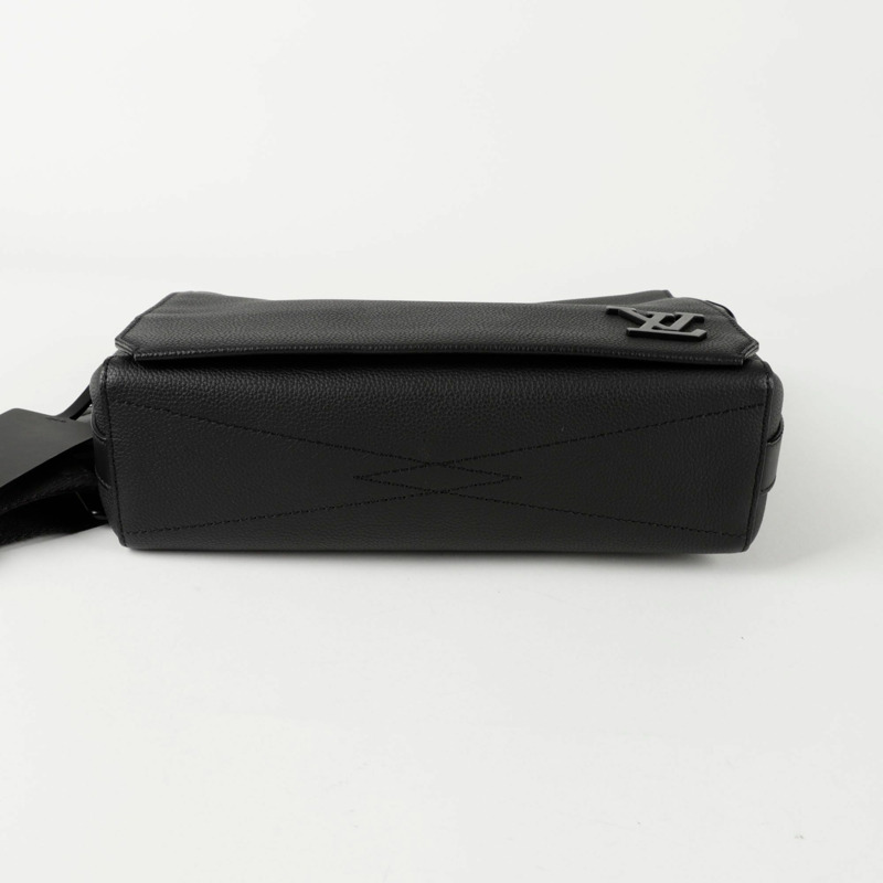 LOUIS VUITTON M57080 Aerogram 郵差肩斜背包-8
