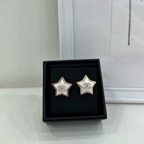 CHANEL香奈兒24C經典雙C金屬水鑽logo 星星耳環