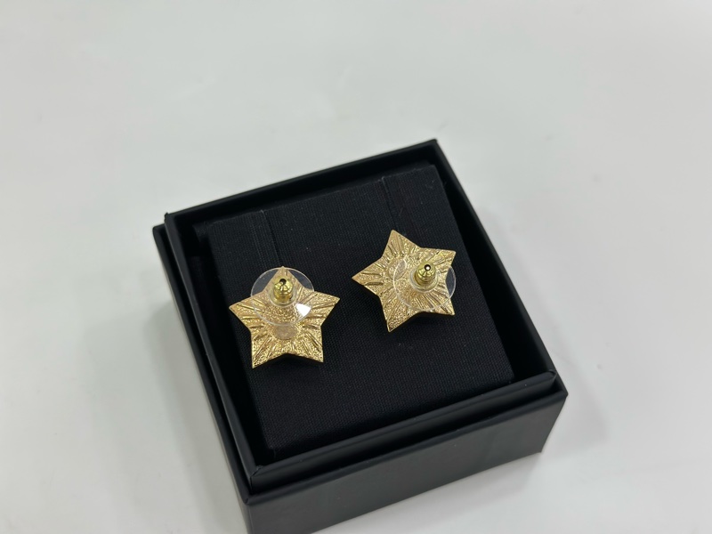 CHANEL香奈兒24C經典雙C金屬水鑽logo 星星耳環-2