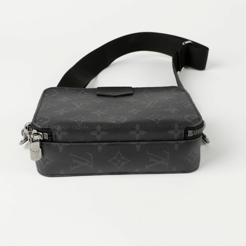 LOUIS VUITTON M81260 Alpha 穿戴式皮夾斜背包-6