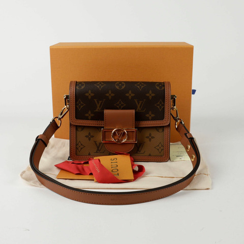 LOUIS VUITTON Dauphine 迷你肩斜背包 M45959