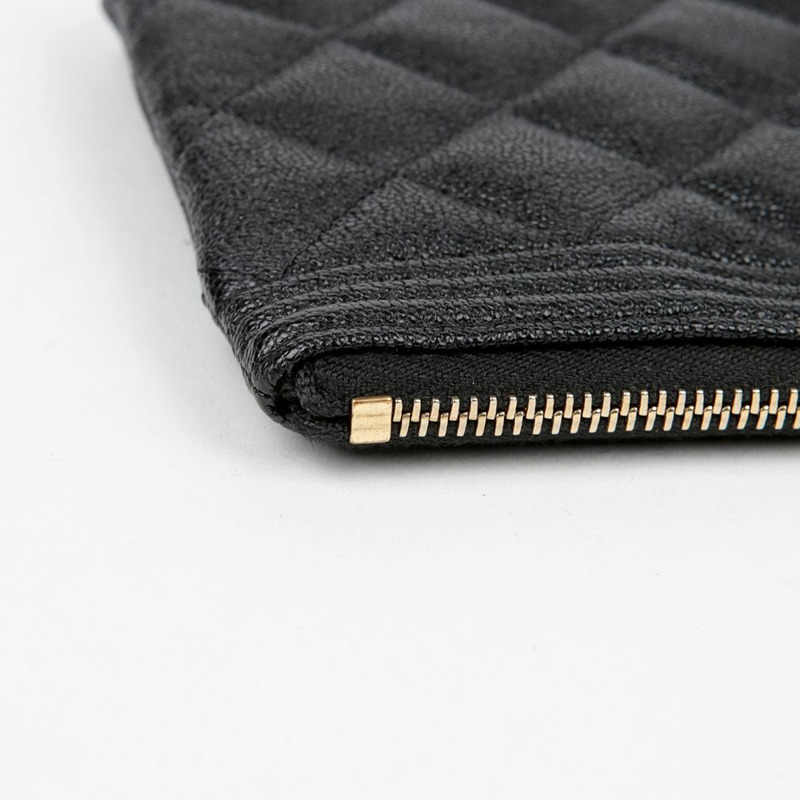 CHANEL Caviar Skin Boy 小袋 AP0992-7