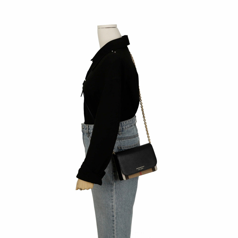 BURBERRY Hampshire 肩斜背包 8027874-10