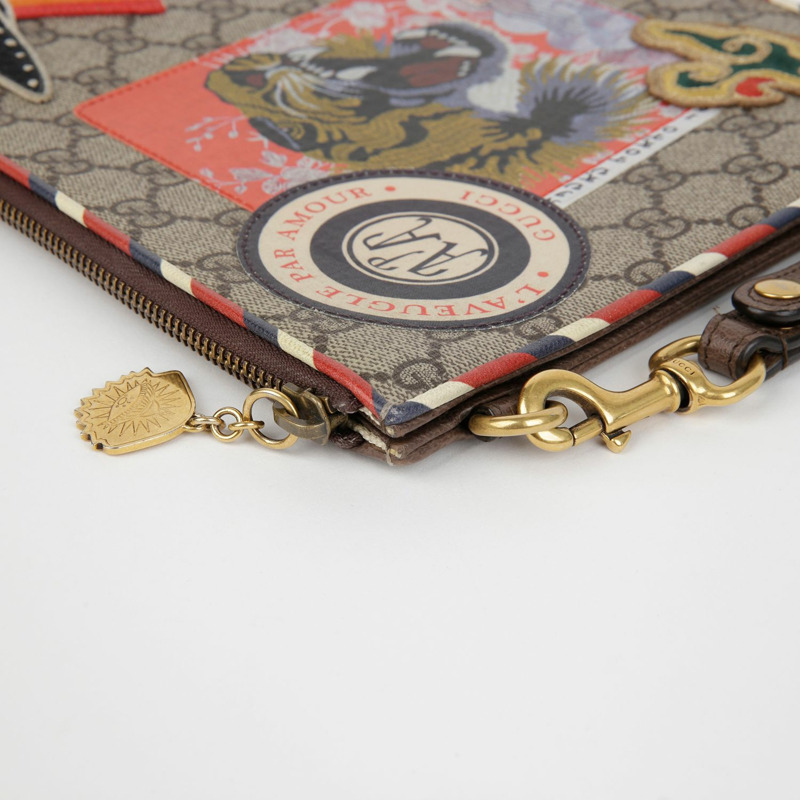 GUCCI GG Supreme Courier 手拿包 473915-7