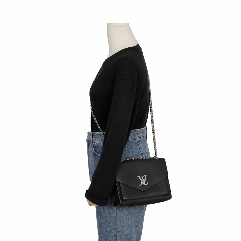 LOUIS VUITTON M51418 My Lock Me BB 鏈條肩斜背包-15