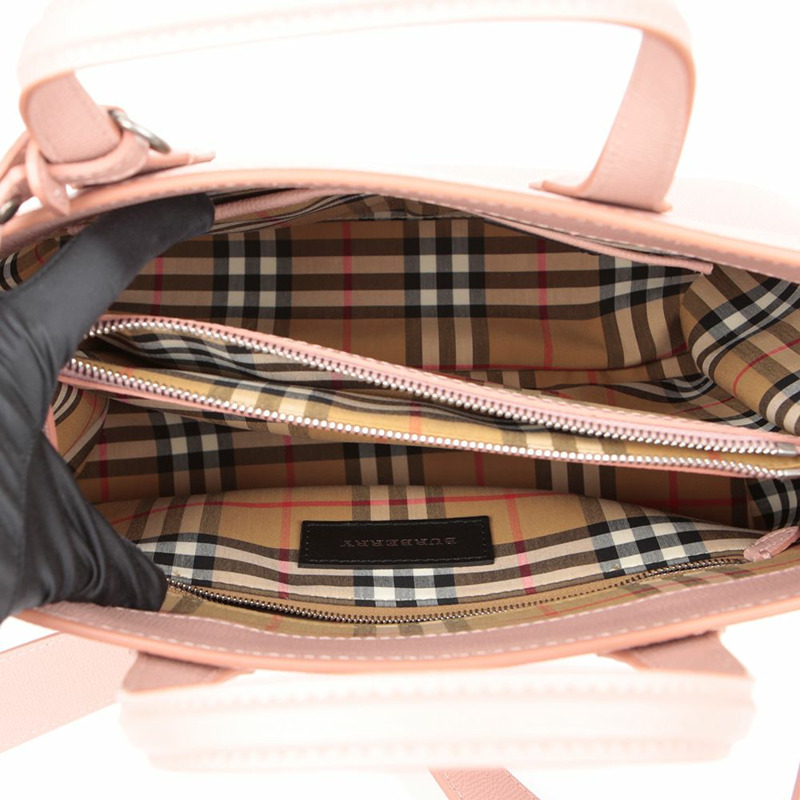 BURBERRY Banner 中型托特單肩包 8006325-10