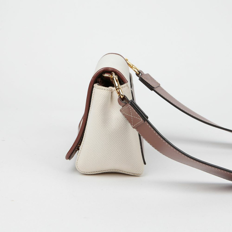 BURBERRY Huckleberry 單肩斜挎包 8051844-2