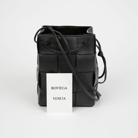 BOTTEGA VENETA 680218 Cassette Bucket 小號肩斜背包