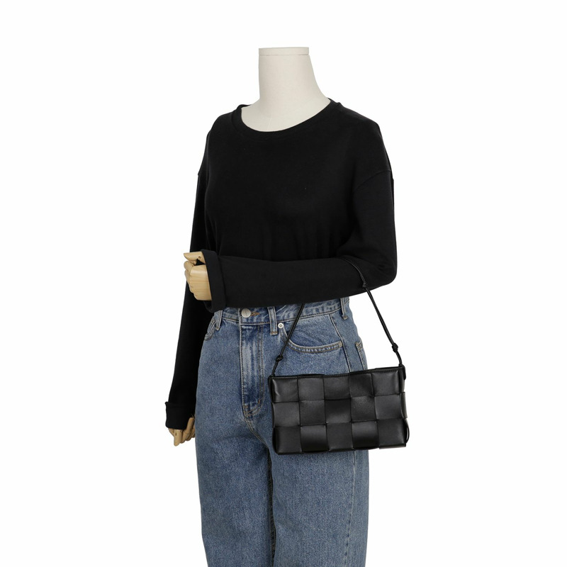 BOTTEGA VENETA 730543 卡式單肩包-6