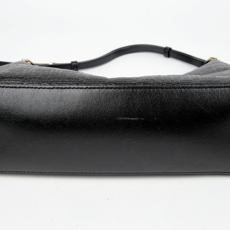 GIVENCHY BB50PYB1GT 4G 鏤空小號肩包-9