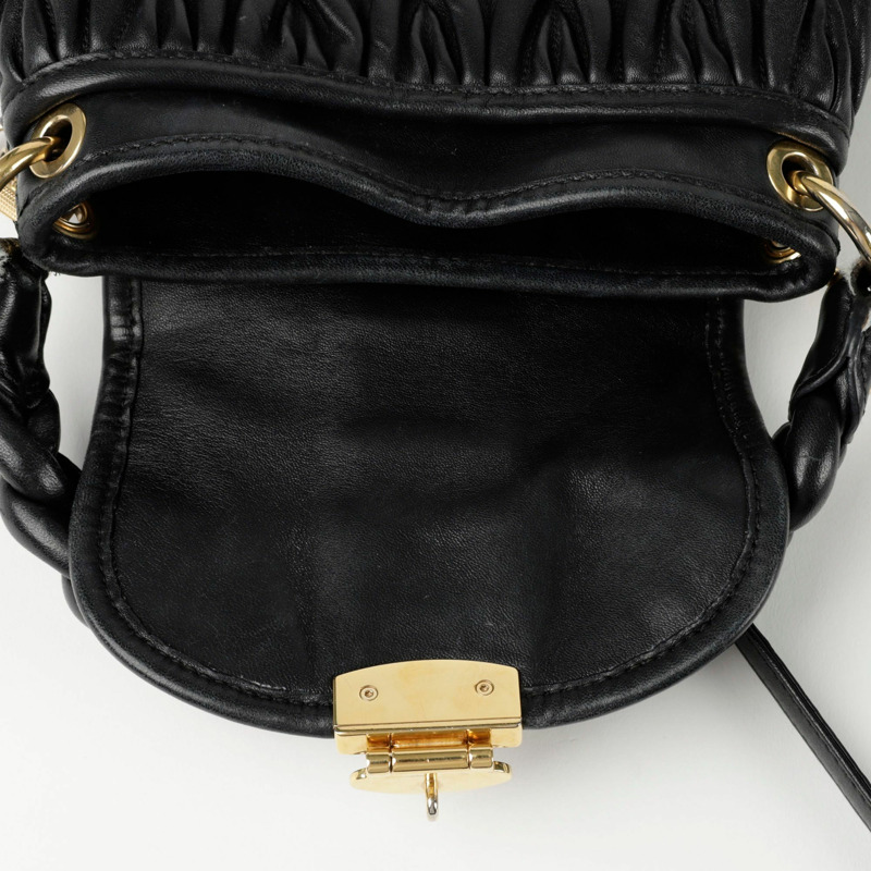 MIU MIU 馬特拉塞凸紋銅單肩斜背包 5BH188-14