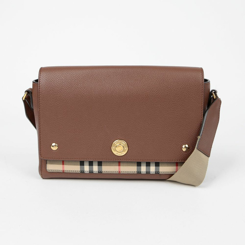 BURBERRY 8021111 Note 肩斜背包-1