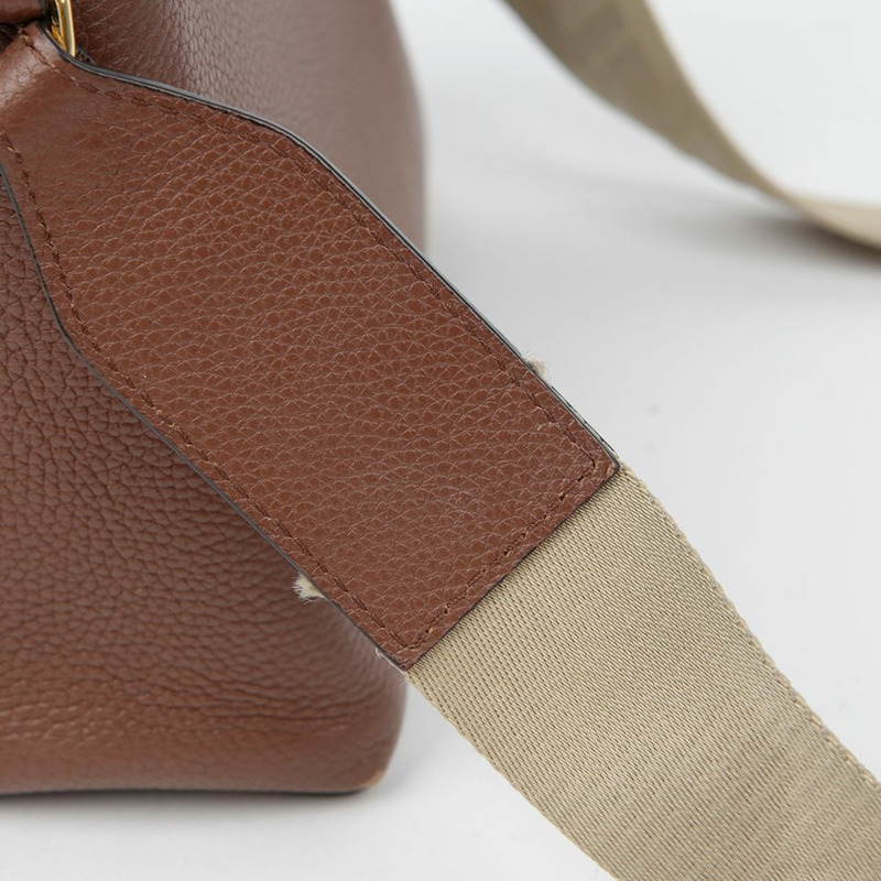 BURBERRY 8021111 Note 肩斜背包-5