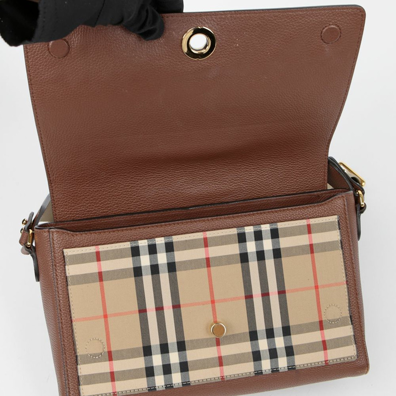 BURBERRY 8021111 Note 肩斜背包-10