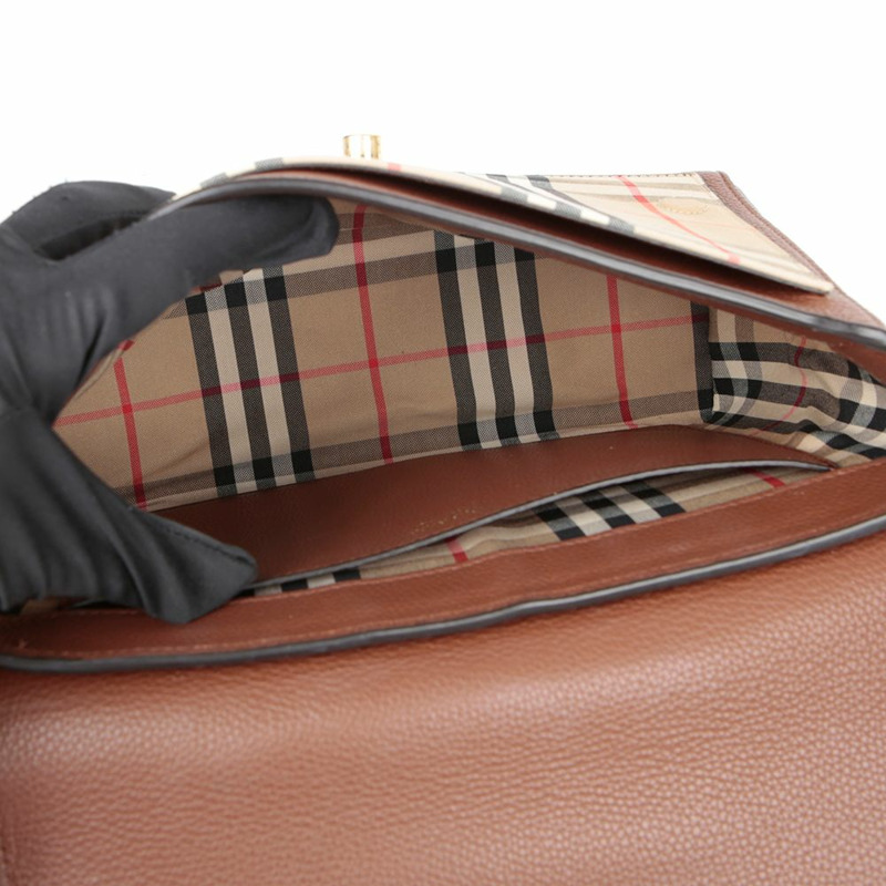 BURBERRY 8021111 Note 肩斜背包-12
