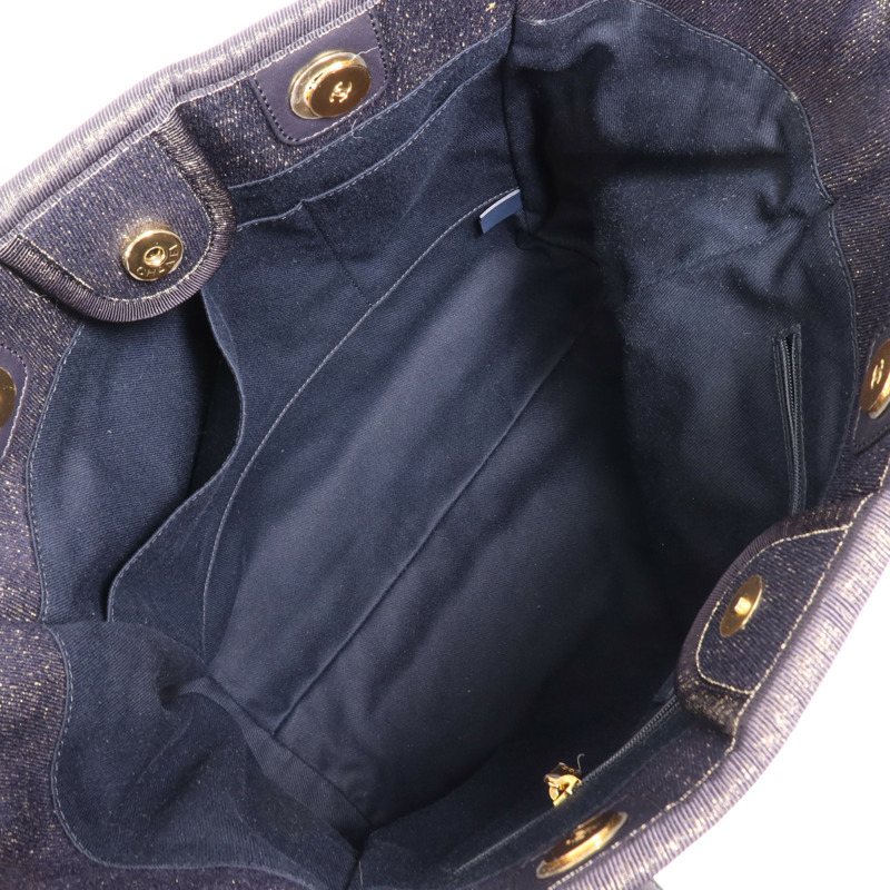 CHANEL 牛仔布Deauville Tote金扣鏈帶肩背袋-9