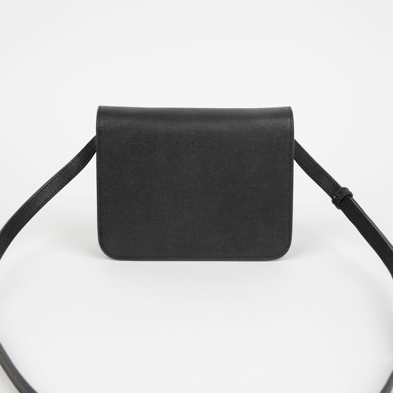 BURBERRY 8020608 TB 迷你肩斜背包-3