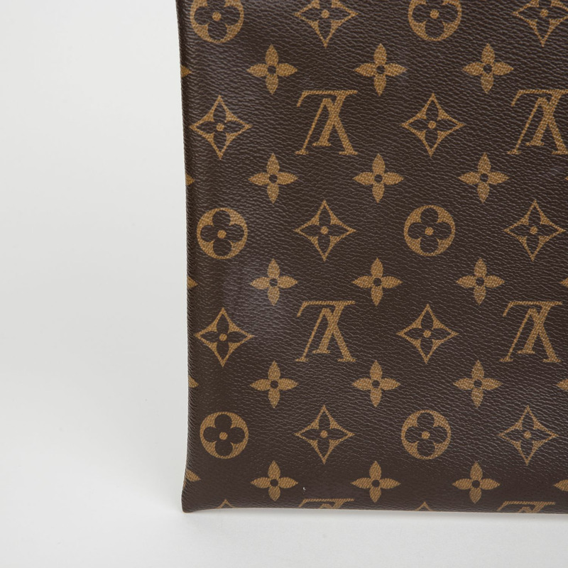 LOUIS VUITTON M69411 Discovery Pochette GM 手拿包-4