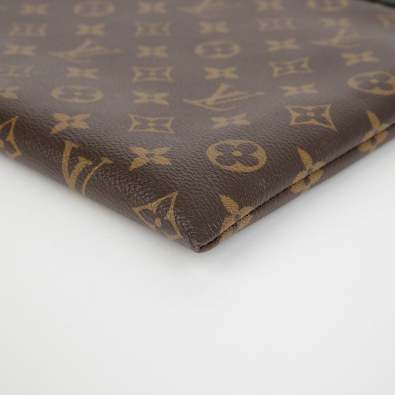 LOUIS VUITTON M69411 Discovery Pochette GM 手拿包-9