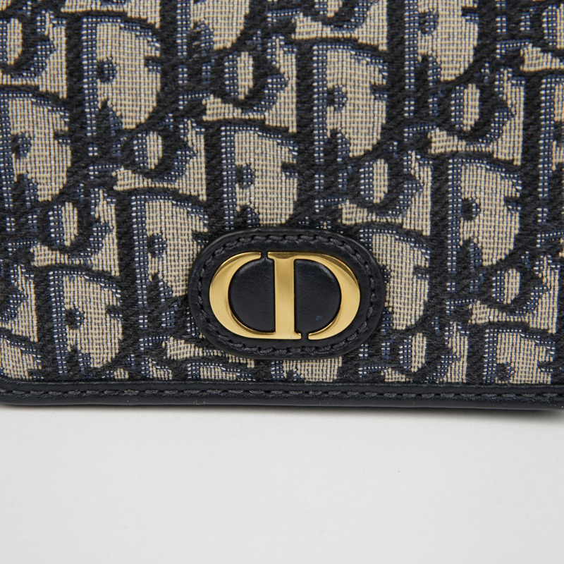 DIOR Montain 30 奈米鏈條袋斜背包 S2105UTZQ-2
