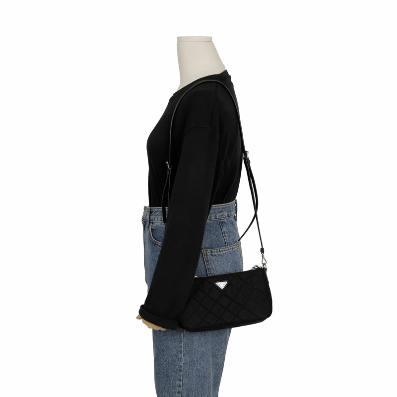 PRADA 絎縫鏈條單肩斜背包 1BH026-10
