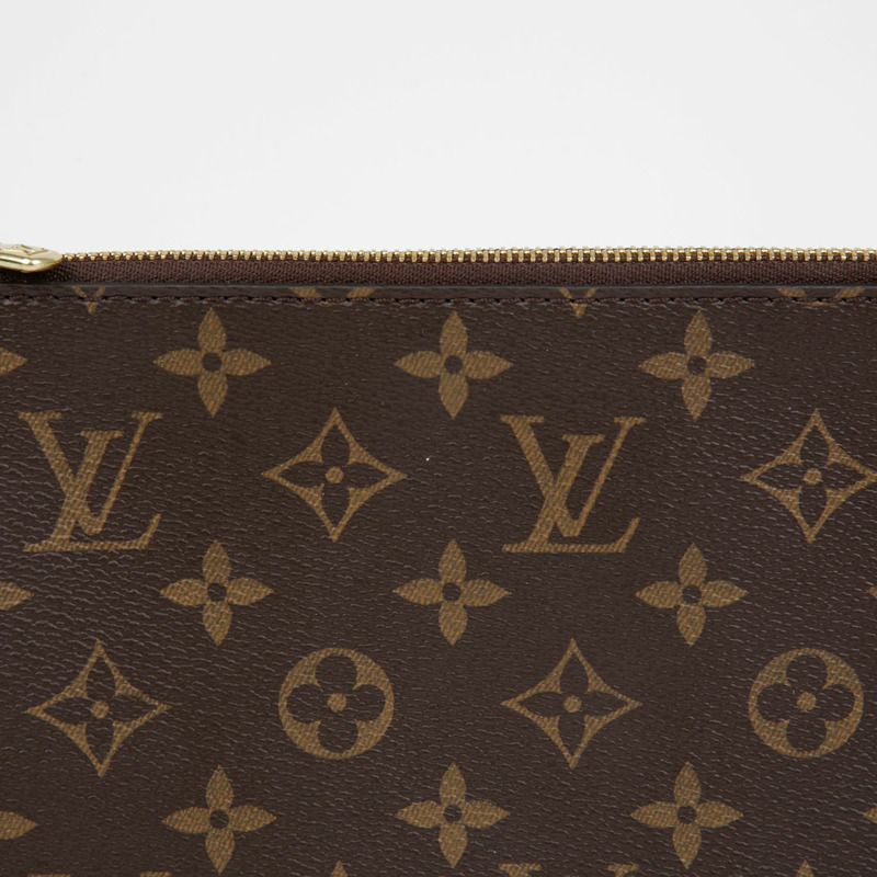 LOUIS VUITTON M44500 Etyu Boyajou PM 離合器-2