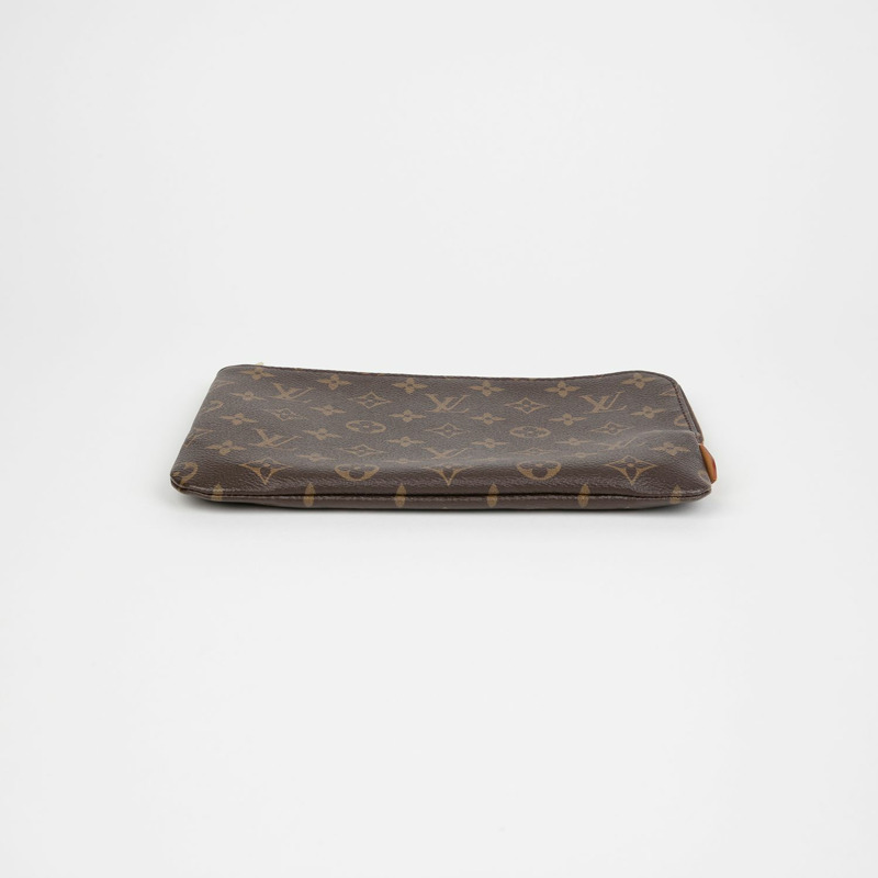 LOUIS VUITTON M44500 Etyu Boyajou PM 離合器-5
