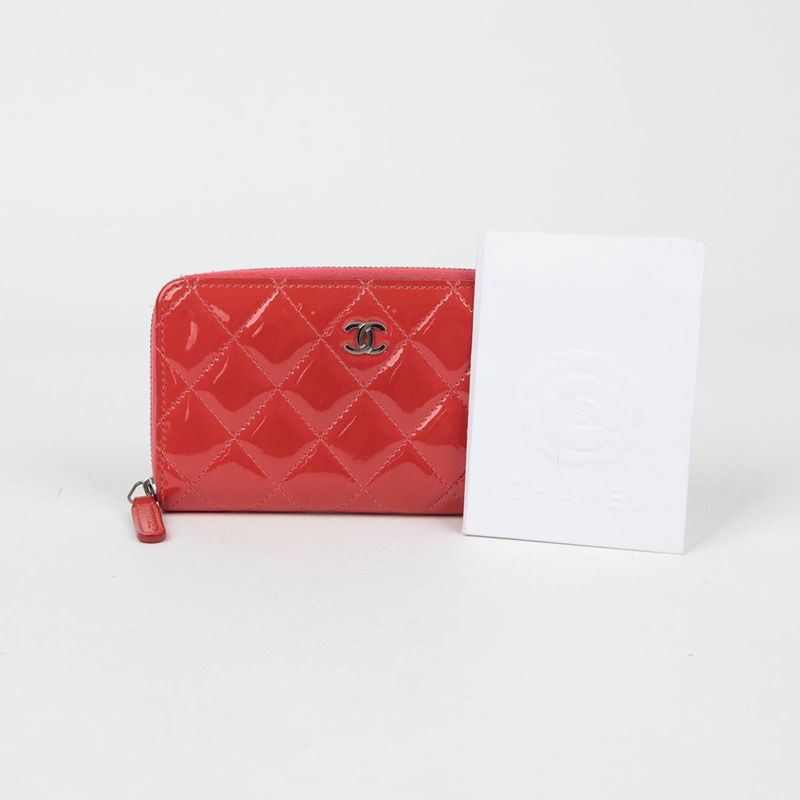 CHANEL CC 標誌卡夾-0