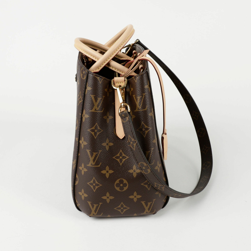 LOUIS VUITTON Montagne MM 手提單肩包 M41056-4