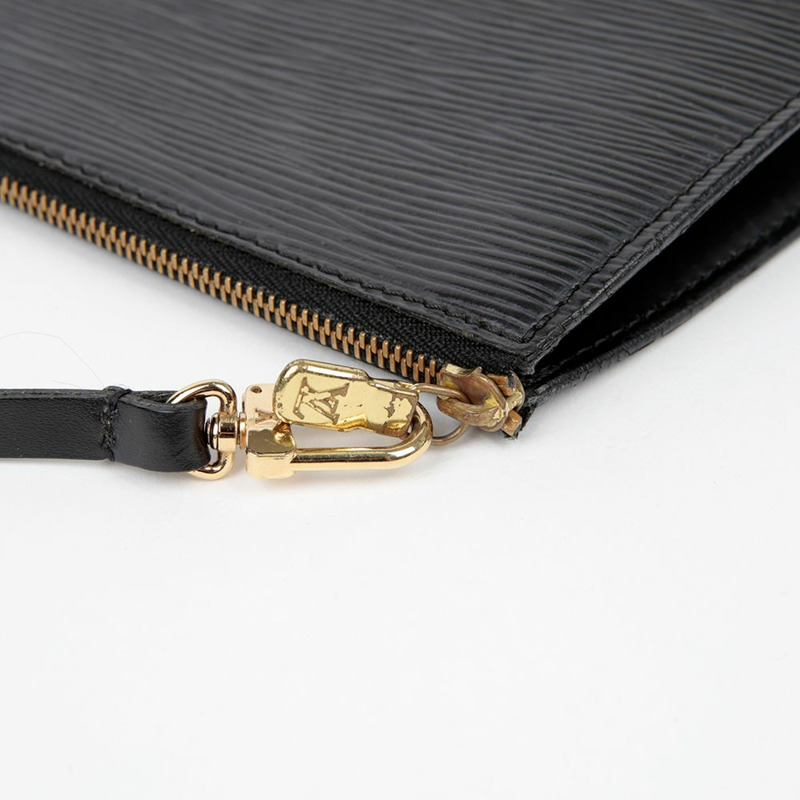 LOUIS VUITTON M52982 Pochette 配件袋單肩包-7
