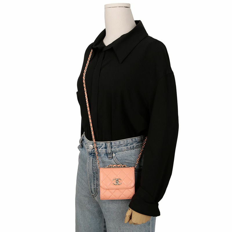 CHANEL 時尚CC迷你肩斜背包 A81633-10