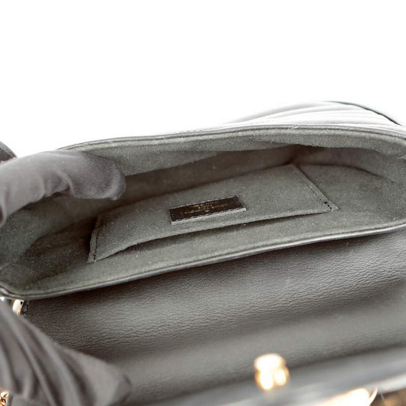 LOUIS VUITTON M51683 New Wave PM 鏈條托特肩斜背包-11