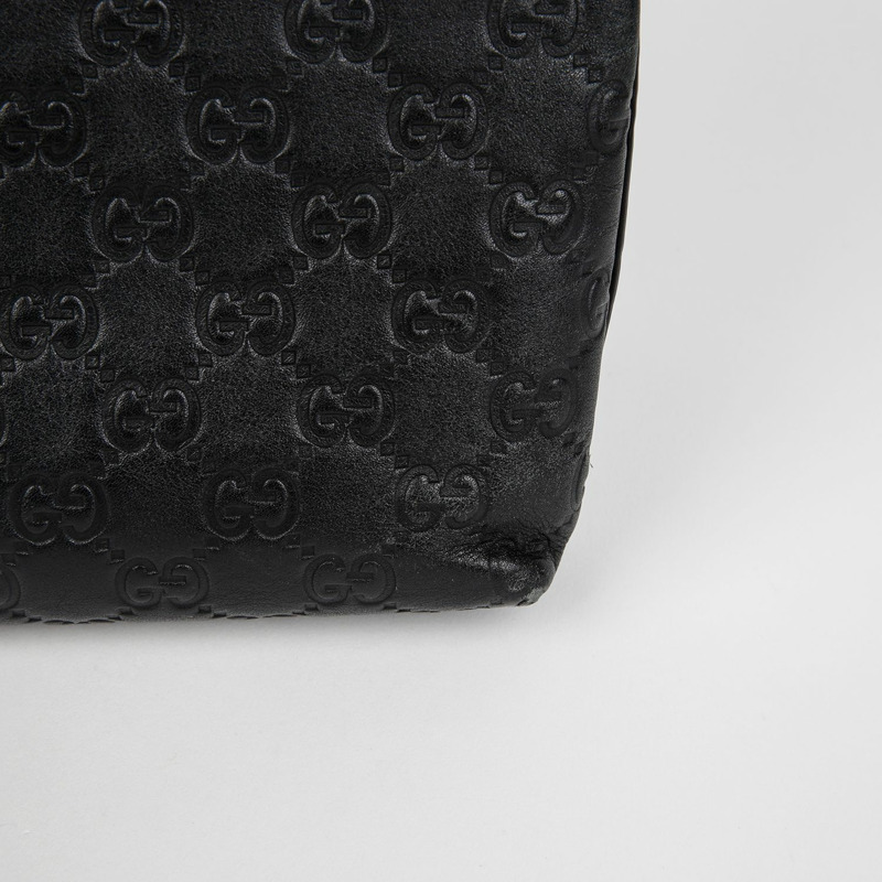 GUCCI Signature 軟帶手拿包 473881-4