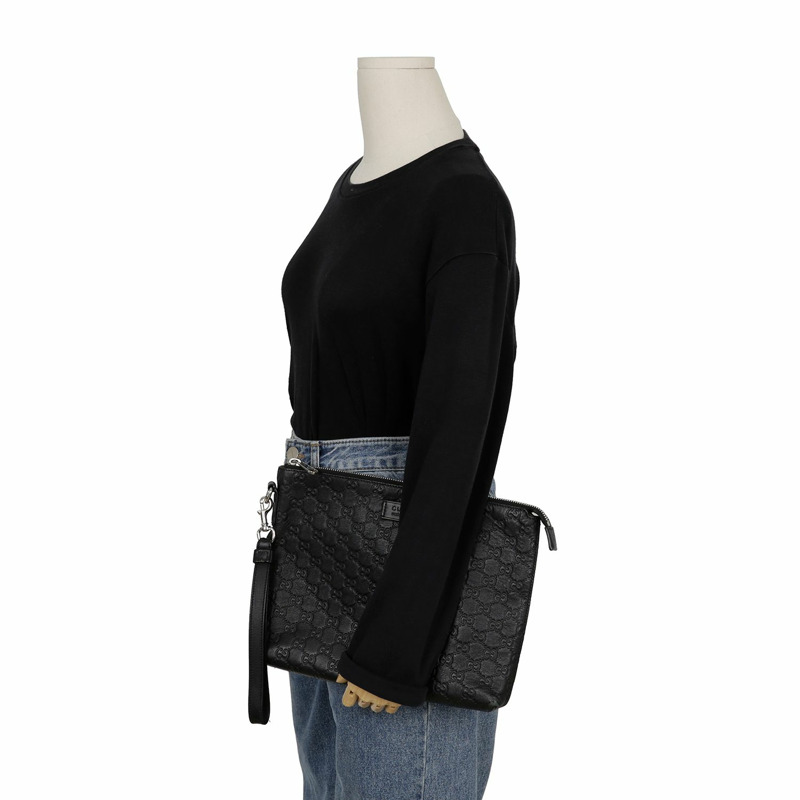 GUCCI Signature 軟帶手拿包 473881-15