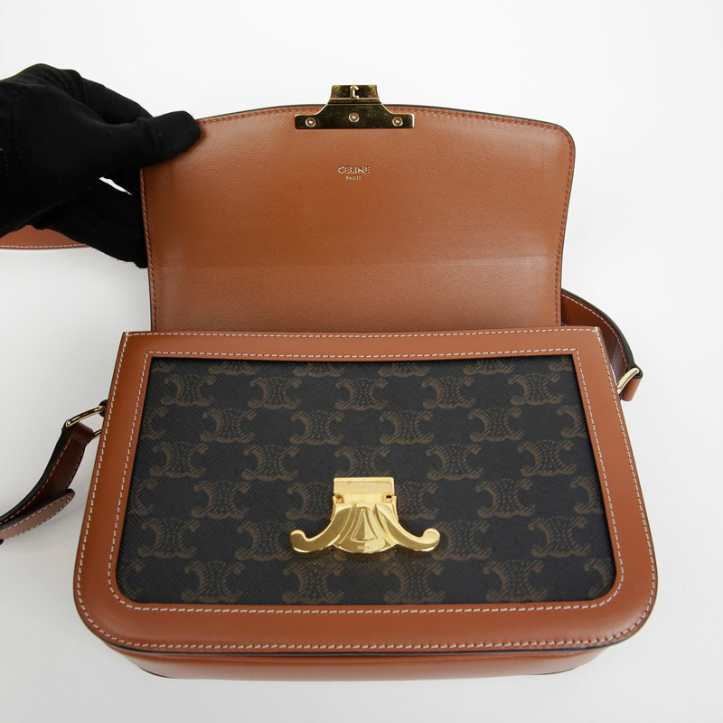 CELINE 經典 Triomphe 中單肩斜背包 191242BZ4-7