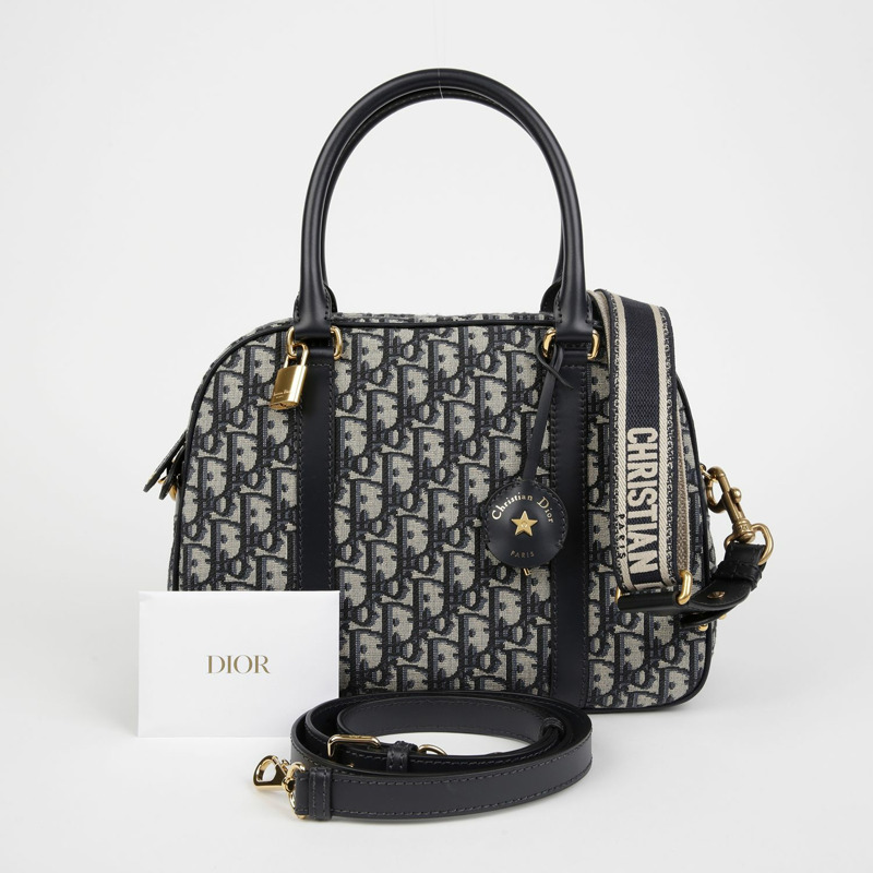 【包稅】DIOR M1341UTZQ DeVibe 大號保齡球手提單肩包-0