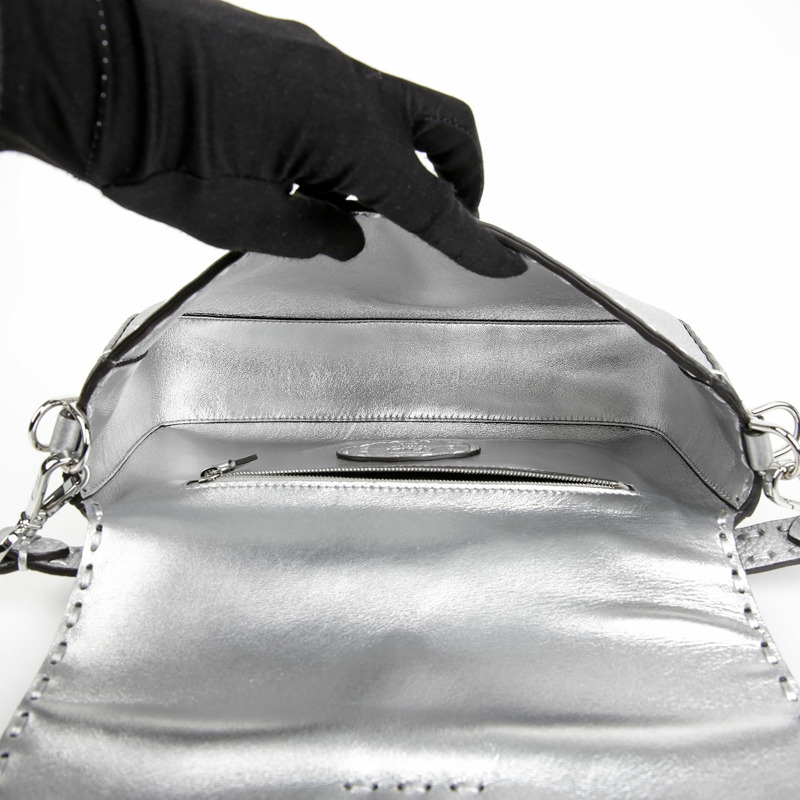 FENDI 8BR600 Baguette 中型托特單肩包-9