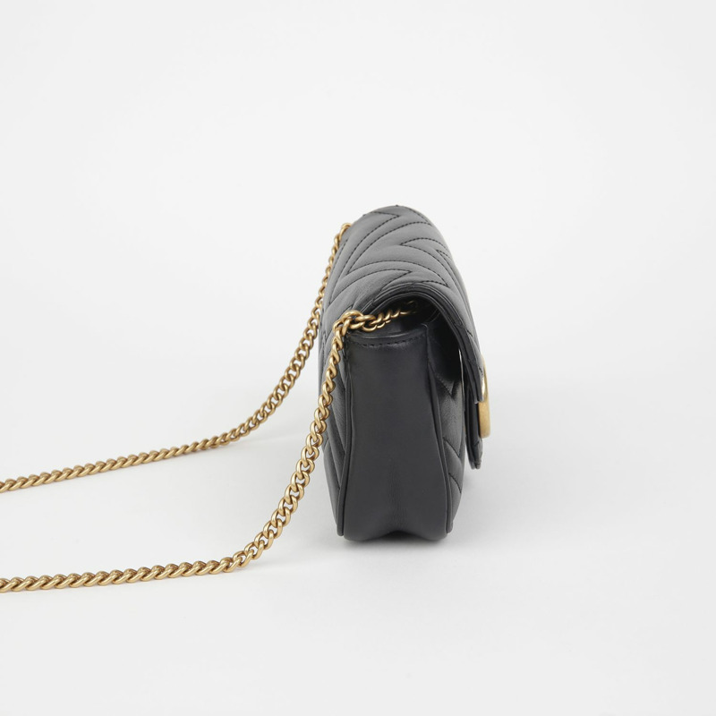 GUCCI GG Marmont 超迷你鏈條斜背包 476433-4